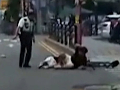 Nam Sinh 15 Tuổi Chấn Thương Sọ Não Sau Cú Kéo Tay Của Cảnh Sát: Tranh Cãi Nổ Ra Về "Xử Lý Quá Tay"