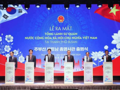 RA MẮT TỔNG LÃNH SỰ QUÁN VIỆT NAM TẠI BUSAN