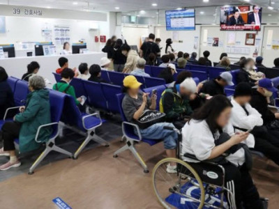 NẾU ĐẾN BỆNH VIỆN KHÁM CHỮA BỆNH QUÁ 300 LẦN 1 NĂM THÌ BỆNH NHÂN SẼ PHẢI CHI TRẢ 90% CHI PHÍ Y TẾ BẢO HIỂM CHỈ CHI TRẢ 10%