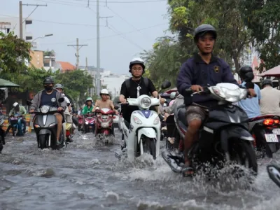 Cảnh báo triều cường gây ngập ở TP HCM