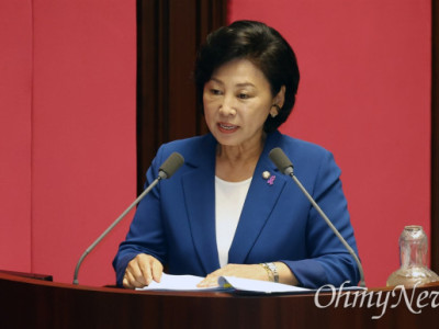 Số lượng người cao tuổi chờ việc làm vượt quá 220.000, tăng gấp đôi so với năm trước.