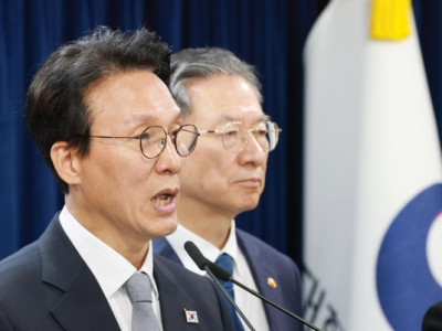 Các bên đối thủ tranh cãi về tín dụng sau khi tòa án Ngân hàng Thế giới hủy bỏ khoản tiền phạt đối với Quỹ Lone Star