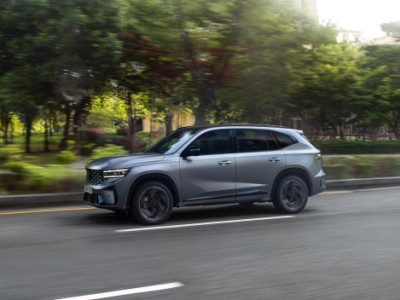 Renault Hàn Quốc tăng cường danh mục xe hybrid với Grand Koleos và Arkana