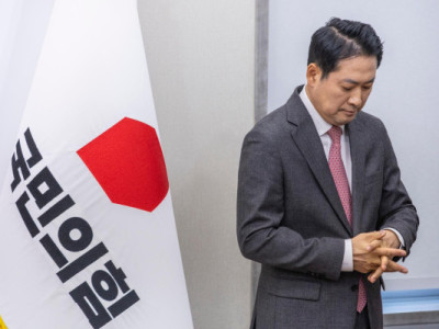 Sự bất ổn nội bộ của PPP ngày càng sâu sắc khi ngày kỷ niệm thiết quân luật đến gần