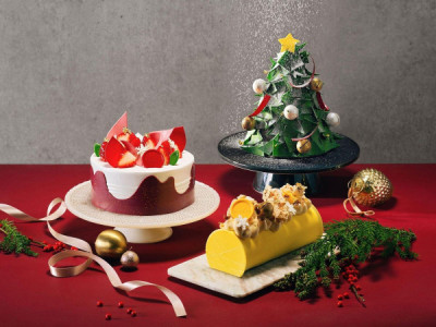 Các khách sạn trưng bày bánh Giáng sinh sang trọng để chào mừng lễ hội cuối năm