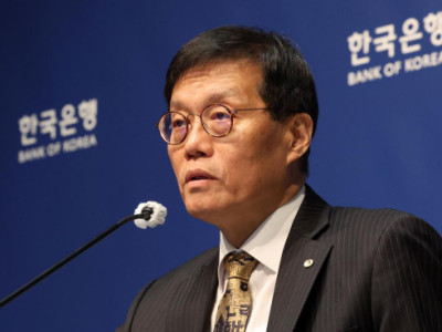 9 trong số 10 chuyên gia trái phiếu dự đoán BOK sẽ giữ nguyên lãi suất cơ bản trong tuần này: khảo sát