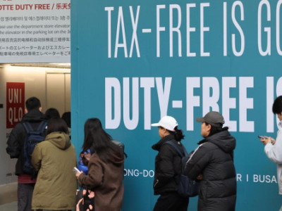 Đồng won yếu đẩy giá miễn thuế lên cao hơn mức giá thông thường tại các cửa hàng