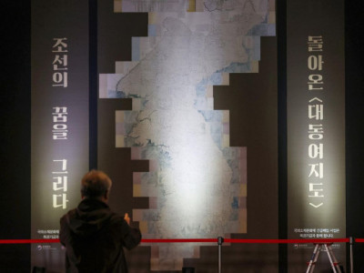 Hành trình nghệ thuật Hàn Quốc Sứ mệnh kép của Hàn Quốc đối với di sản ở nước ngoài: khôi phục những gì có thể, phục hồi những gì không thể Nhãn nút Nghe Kích thước văn bản