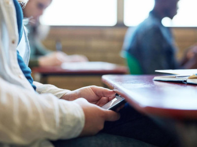 Các trường đại học hàng đầu phản ứng với vụ bê bối gian lận AI, nhưng các bước kỷ luật cụ thể vẫn còn khó nắm bắt