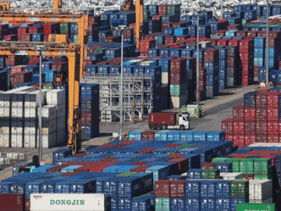 Xuất khẩu CNTT tăng 12% trong tháng 10 nhờ chip máy chủ AI