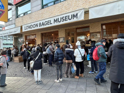 Cái chết của nhân viên Bảo tàng London Bagel làm bùng lên cuộc tranh luận về hồ sơ giờ làm việc bắt buộc
