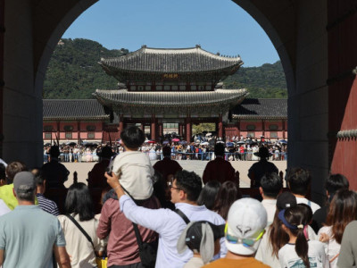 Hàn Quốc nới lỏng quy định cho phép các ngôi nhà cổ ở thành phố tham gia thị trường nhà nghỉ khi du lịch tăng vọt