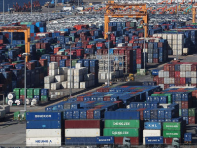 Tâm lý kinh doanh vẫn bi quan trong tháng thứ 45 về tỷ giá hối đoái và thuế quan: cuộc thăm dò