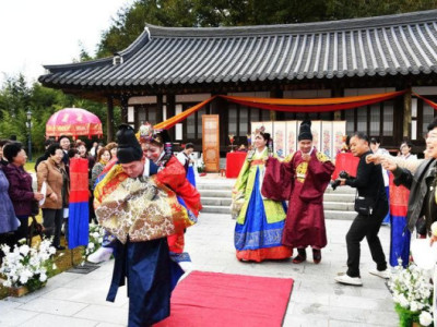 Hôn nhân đa văn hóa đạt mức cao sau đại dịch nhưng chậm hơn so với tăng trưởng chung