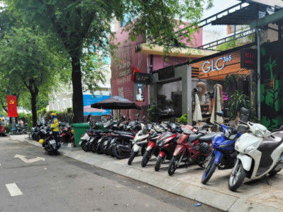 TP. Hồ Chí Minh: Kiến nghị xử lý nghiêm hành vi lấn chiếm lòng, lề đường, vỉa hè