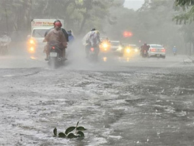 Bộ Xây dựng chỉ đạo khẩn ứng phó mưa lũ lớn tại Trung Bộ