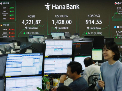 Việc các công ty lớn của Kosdaq chuyển sang KOSPI làm gia tăng mối lo ngại về sự chia rẽ thị trường