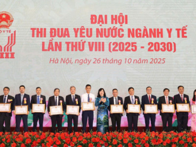 Đưa phong trào thi đua trong ngành y tế thành động lực đổi mới, sáng tạo, cống hiến