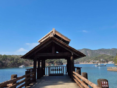 #창원시   Phim Trường quay rất nhiều bộ phim cổ trang nổi tiếng của Hàn tại 창원,nơi này cũng đáng để tham quan nha mọi người,cảnh view biển đẹp mà còn được tham quan miễn phí. ????주소????: 경남 ?